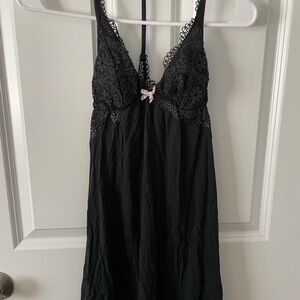 Elegant Black Lace Nightgown